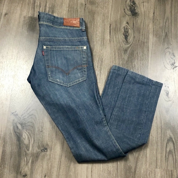 Levis Red Rare Denim Jeans Size 30 Measures 32x33 - Picture 5 of 8